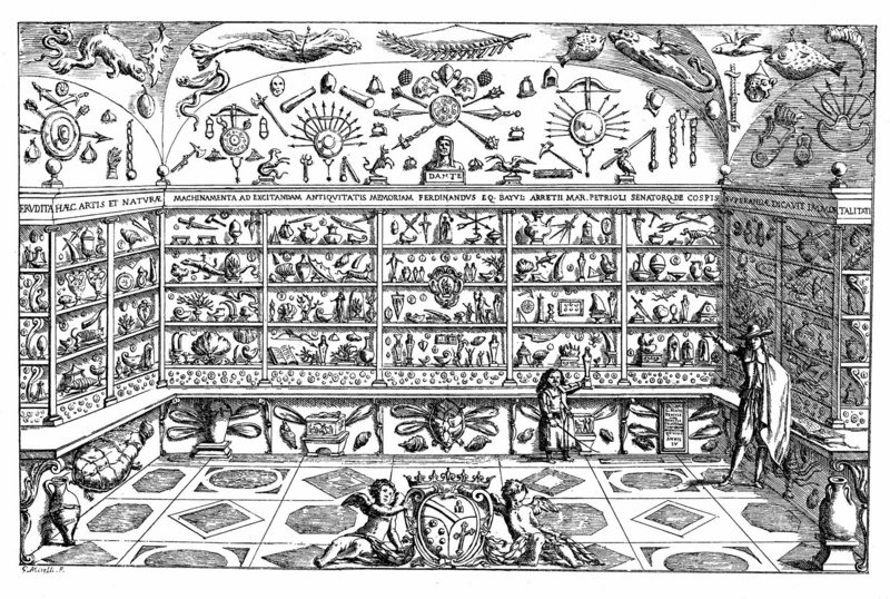 Incisione che raffigura il museo di Ferdinando Cospi a Bologna nel 1677. Si vede una grande stanza con un ripiano che corre lungo tre pareti, come un tavolo lunghissimo, e oggetti appesi ovunque, fin sul soffitto. Un uomo affetto da nanismo indica alcuni oggetti, così come un giovane sulla destra.